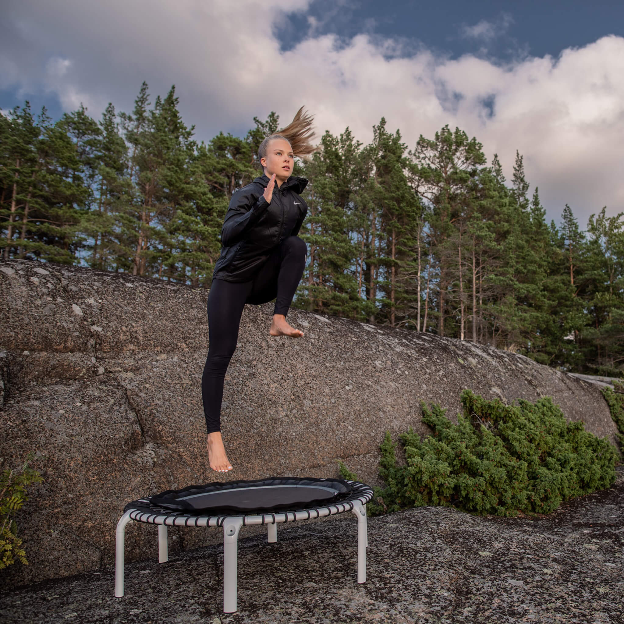 ACON Fit 1,12 m Pyöreä fitness-trampoliini Active-kahvatangolla - Image 3